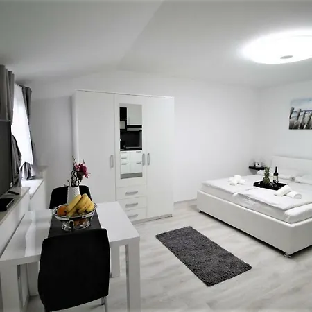 Arbel Апартаменти